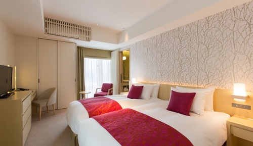 Suite Deluxe, côté cour intérieure (Onsen/Hot Spring)