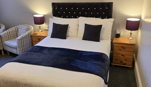 Chambre Double Standard (Room 2 - 1st Floor)