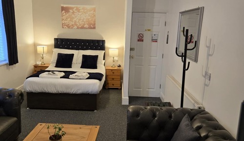 Chambre Double « Premier » (Room 1 - 1st Floor)
