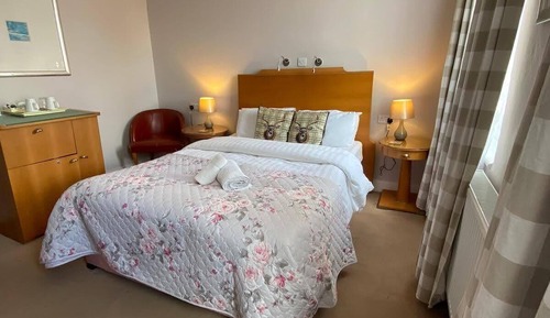 Chambre Double Deluxe, salle de bains attenante