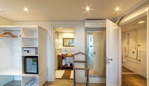 Chambre Double Supérieure, 1 très grand lit, vue vallée