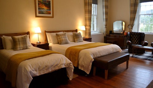 Chambre Double Deluxe, salle de bains attenante, vue montagne (Tartan Room)