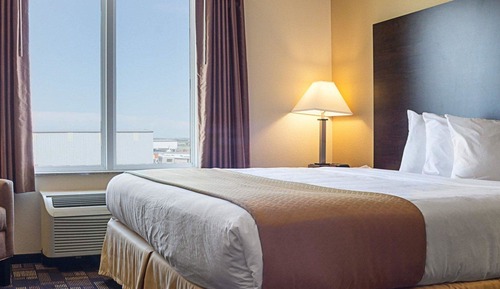 Suite, 1 très grand lit et 1 canapé-lit, non-fumeurs