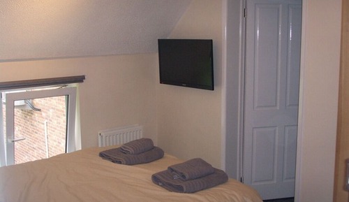 Chambre Double, salle de bains attenante (Small)