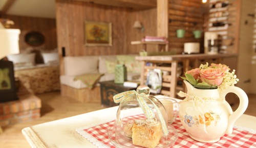 Suite Romantique, salle de bains privée, vue jardin (Gartenlust )