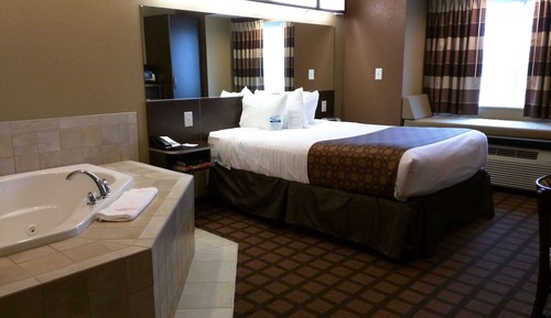 Chambre Deluxe, 1 grand lit, non-fumeurs, bain à remous
