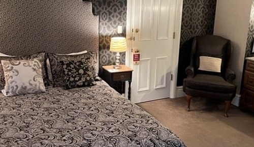 Chambre Standard, 1 grand lit, non-fumeurs, salle de bains privée