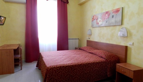 Chambre Standard Double ou avec lits jumeaux