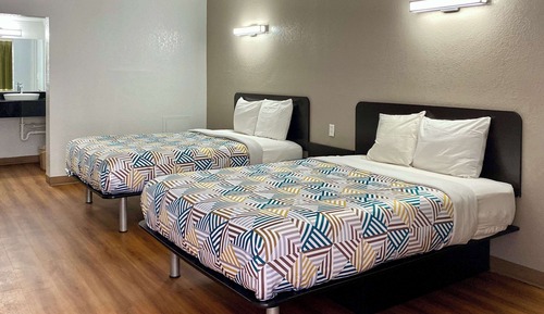 Chambre Standard, 2 grands lits, accessible aux personnes à mobilité réduite, non-fumeurs