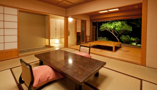 Chambre Tradition, non-fumeurs (Premium, Open-Air Bath, Meal at Room)