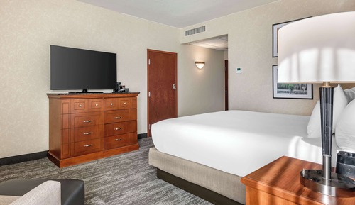 Chambre Deluxe, 1 très grand lit, réfrigérateur et four à micro-ondes (Upper Floor)
