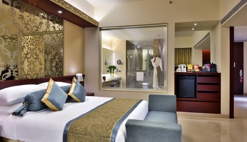 Suite Junior, 1 très grand lit (Club Floor)