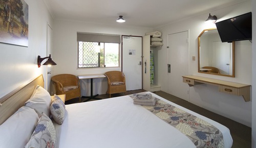 Chambre Standard, 1 grand lit, coin cuisine