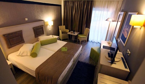 Chambre Double Classique, vue cour intérieure
