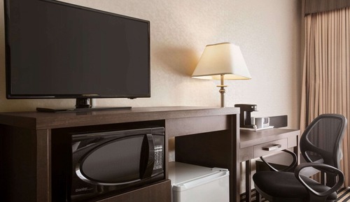 Chambre, 1 grand lit, accessible aux personnes à mobilité réduite, non-fumeurs