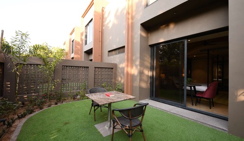 Villa, côté jardin