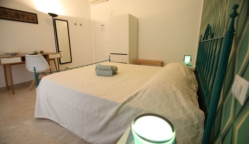 Chambre Double Standard, 1 grand lit, vue jardin, côté jardin