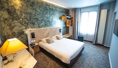 Chambre Supérieure, baignoire (1 or 2 Persons)