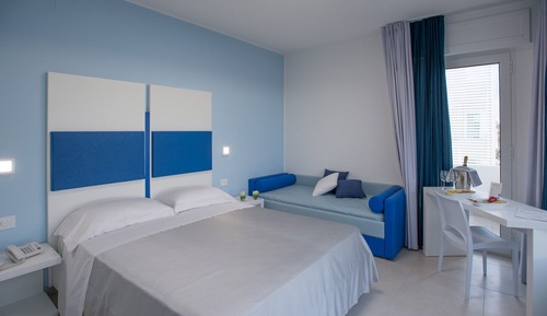 Habitación cuádruple superior, vistas al mar