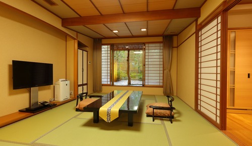 Suite, non-fumeurs (Japanese and Twin w/Silver hot spring)