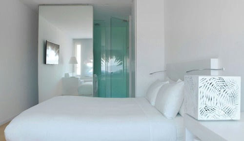 Chambre Supérieure, 1 très grand lit, non-fumeurs (City View)