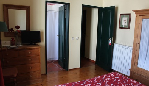 Chambre Double ou avec lits jumeaux, terrasse, vue montagne