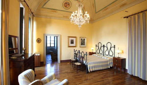 Suite, vue jardin