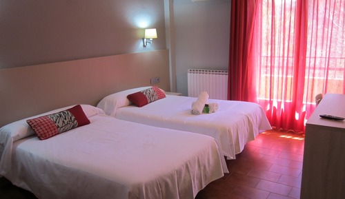 Chambre Standard Double ou avec lits jumeaux, balcon