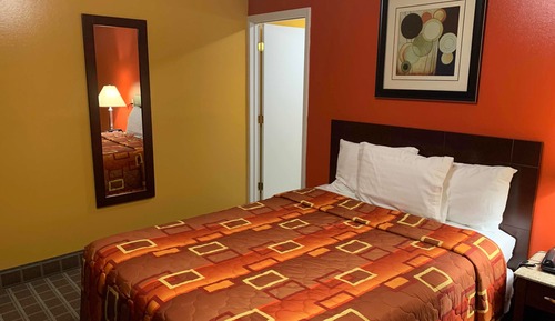 Chambre, 1 grand lit, fumeurs