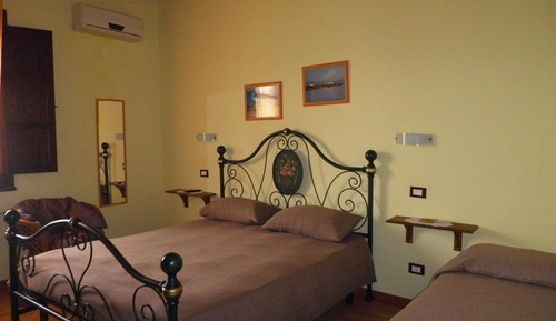 Chambre Triple Standard, vue jardin
