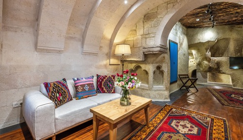 Chambre Triple Deluxe (Cave)