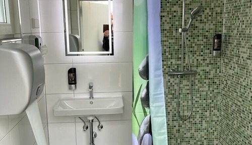 Mobile Home Premium, vue lac (Wohnmobil-Stellplatz)
