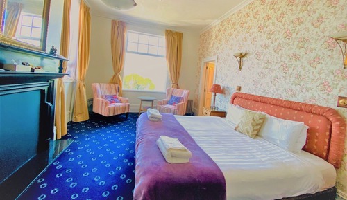 Chambre, vue port