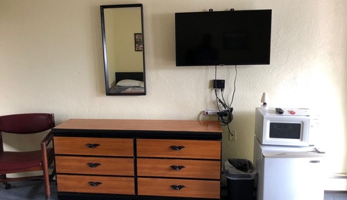 Chambre Classique, 1 grand lit, non-fumeurs