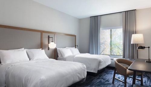 Chambre, 2 grands lits