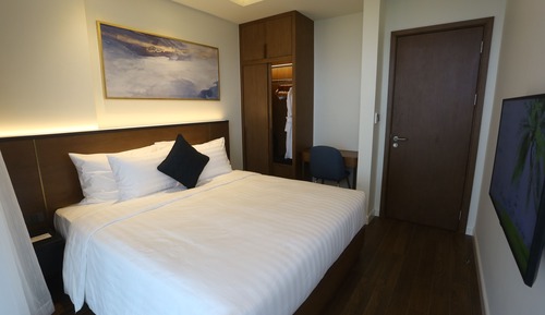 Suite Majestueuse, vue colline