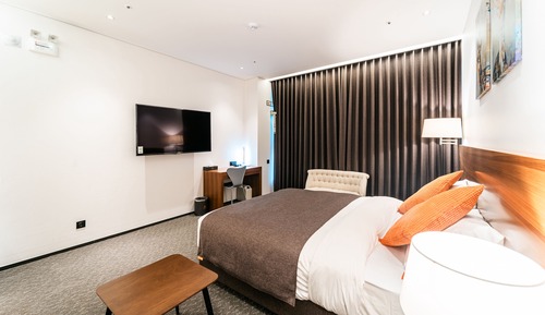 Chambre Double Deluxe, 1 très grand lit, non-fumeurs, vue ville