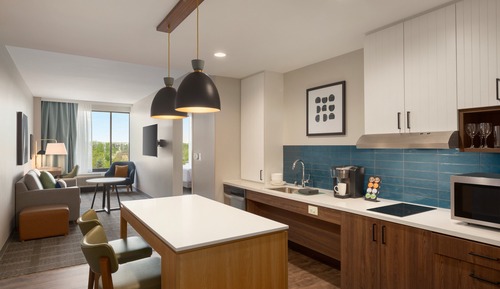 Suite, 1 chambre, cuisine
