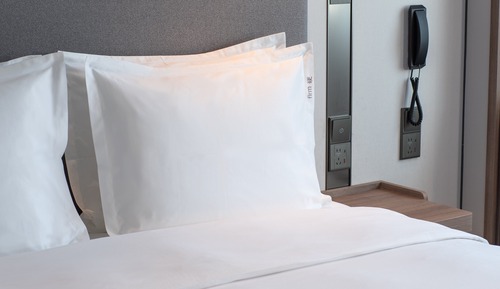 Chambre Standard, 1 très grand lit