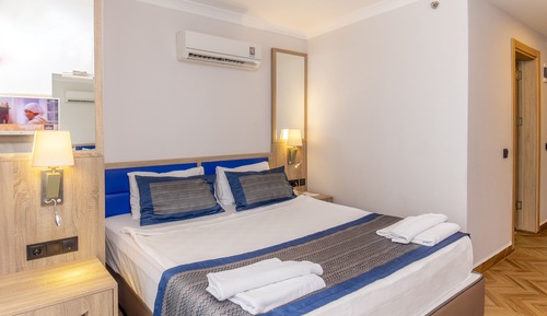 Chambre Quadruple, 2 chambres