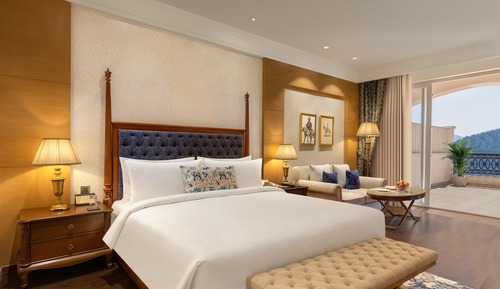 Chambre Deluxe, 1 très grand lit, vue montagne (Superior Room)