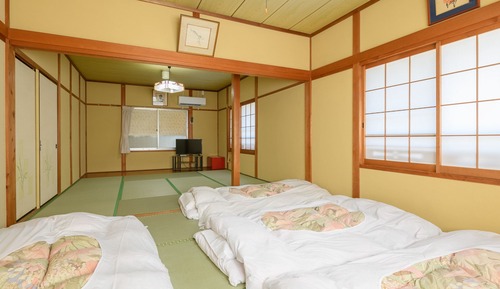 Chambre Tradition, non-fumeurs, salle de bains commune (Japanese,up to 8 with Shared Bathroom)