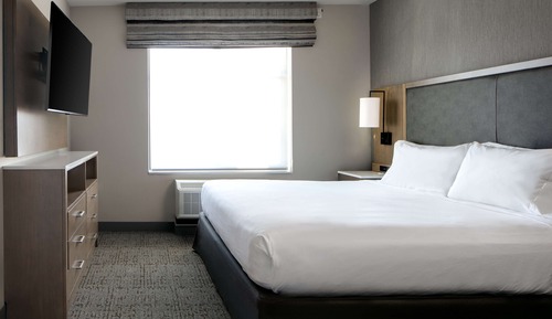 Suite, 1 très grand lit, accessible aux personnes à mobilité réduite (Hearing)