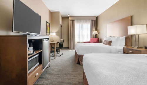 Chambre Standard, 2 grands lits, accessible aux personnes à mobilité réduite