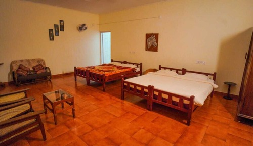 Chambre Quadruple Économique