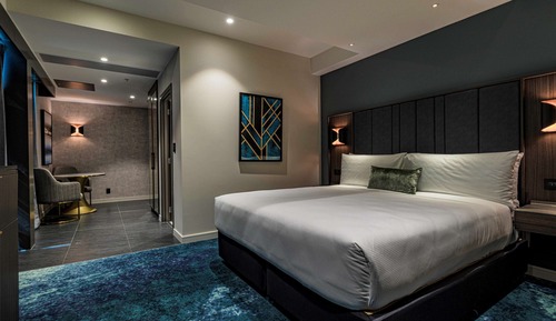 Chambre Deluxe, 1 très grand lit