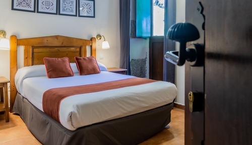 Chambre Supérieure Double ou avec lits jumeaux