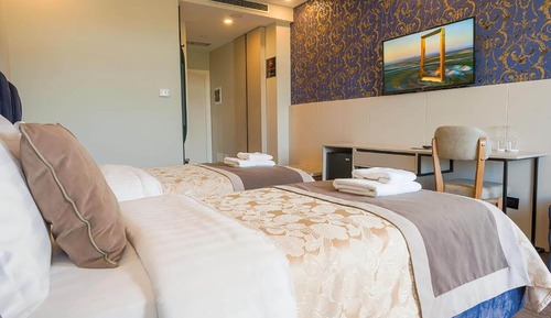 Chambre avec lits jumeaux, balcon