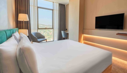Chambre Double Supérieure, 1 très grand lit