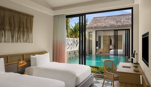 Villa (Pool)